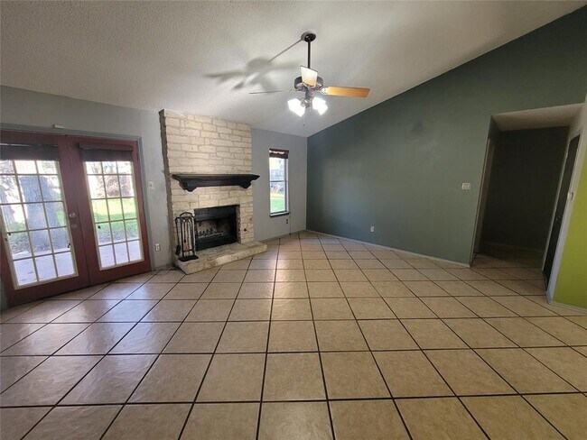 Foto del edificio - 501 Mountain Laurel Dr