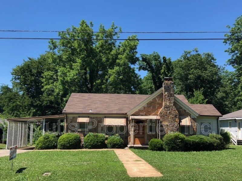 903 E 8th St, Tuscumbia, AL 35674 House Rental in Tuscumbia, AL