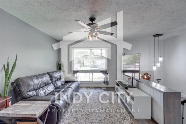 Building Photo - 4144 Balboa Dr
