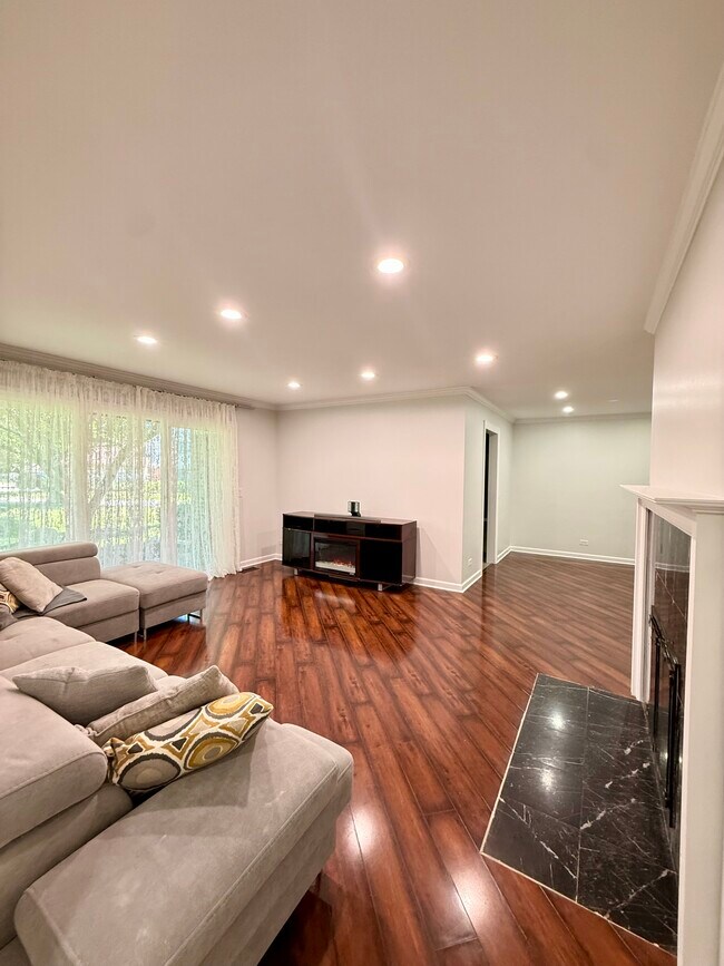Foto del edificio - 1168 Middlebury Ln