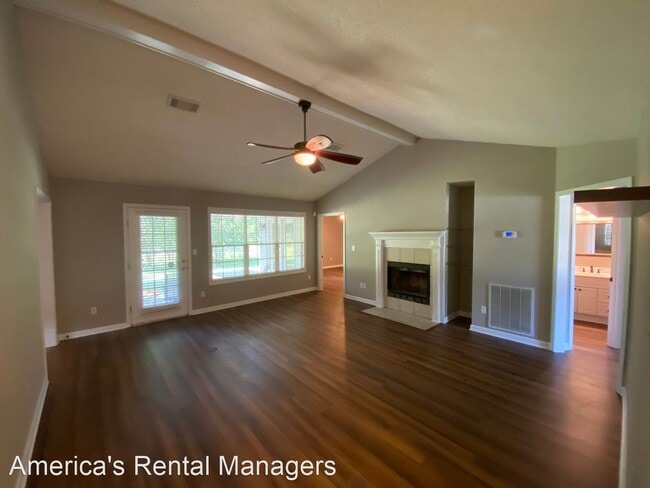 Building Photo - 3 br, 2 bath House - 162 30th Street