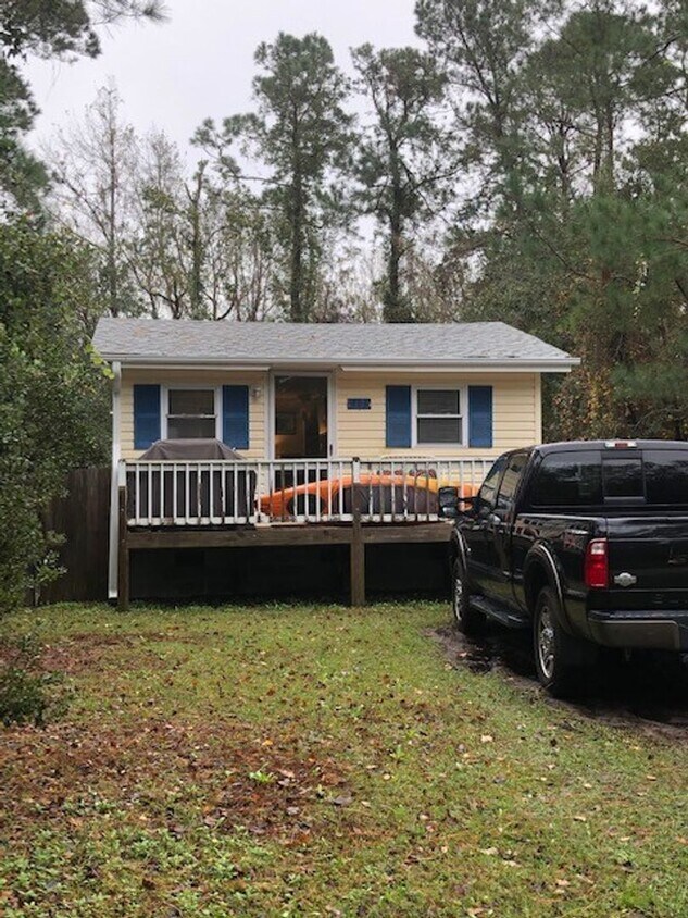 Primary Photo - Carolina Beach - Cottage style home