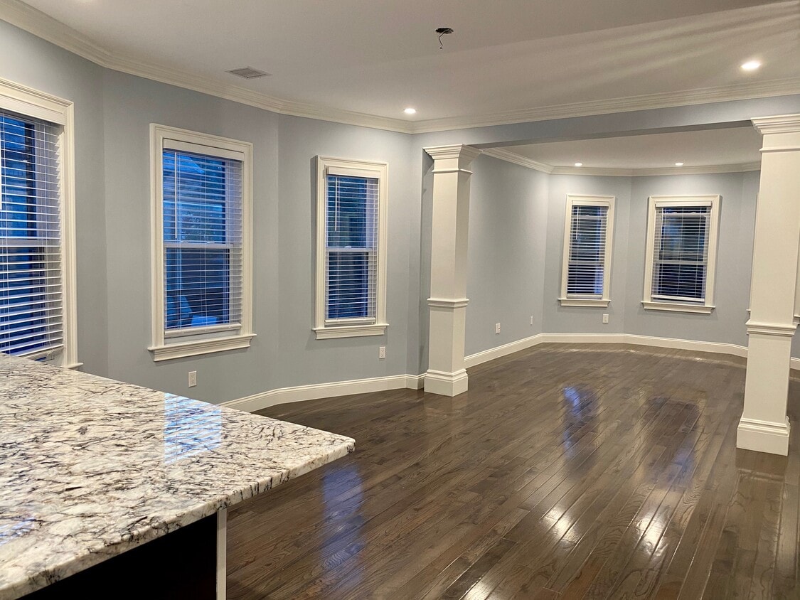 Photo - 10 Morrill St (Boston, MA)