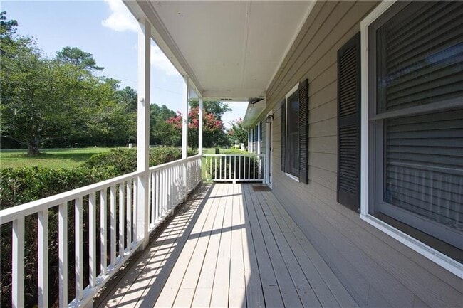 Building Photo - 374 McGiboney Rd