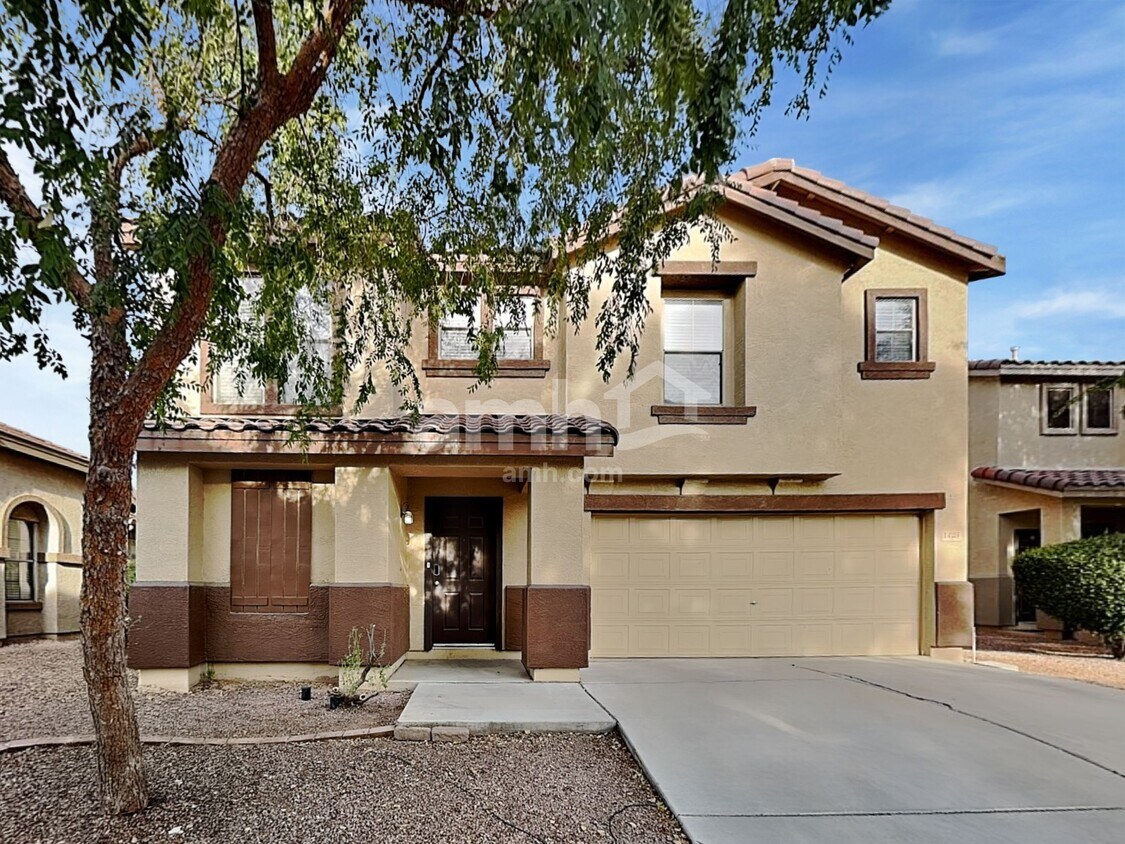 Foto principal - 1425 N Thunderbird Ave