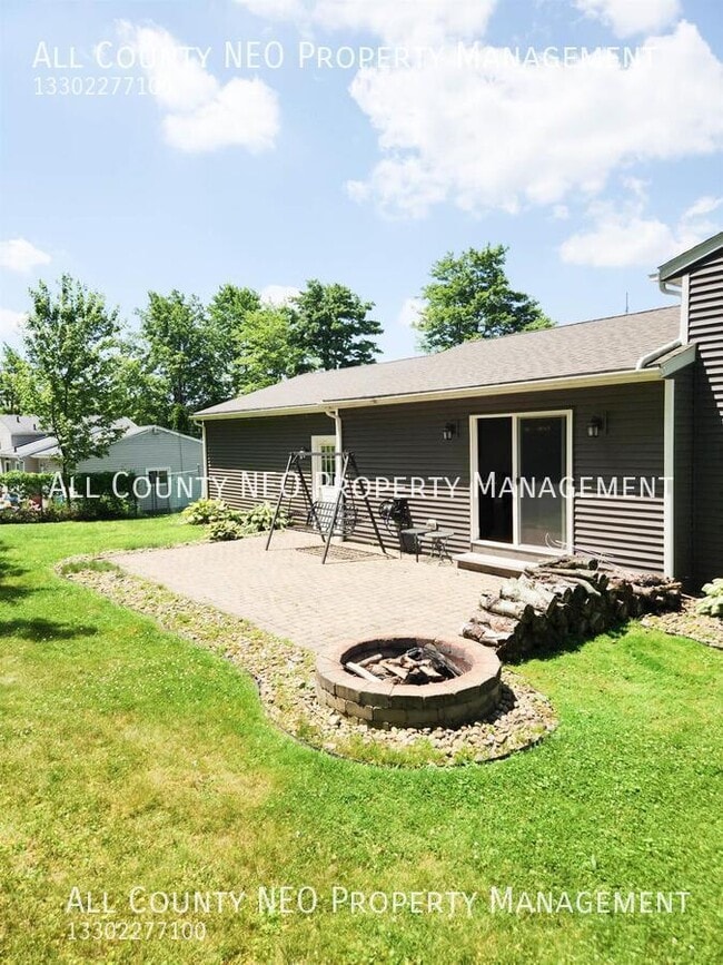 Building Photo - 5502 Lakewood Rd