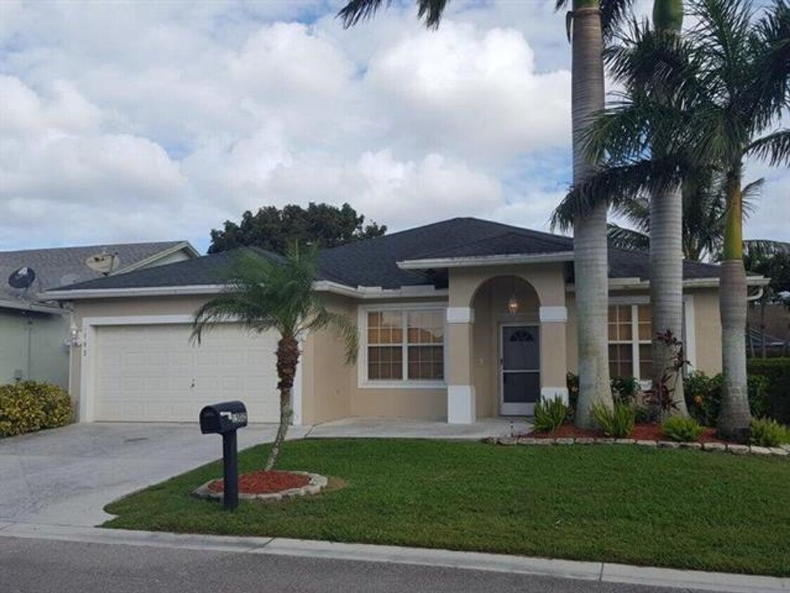 Foto principal - 1502 Patrick Way