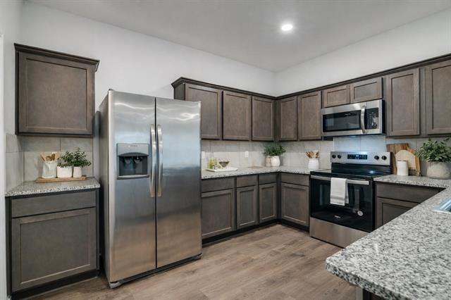 Building Photo - 511 Silo Cir