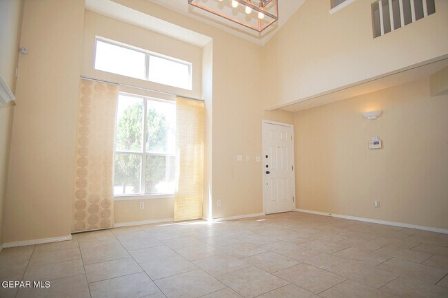 Building Photo - 14217 Patriot Point Dr