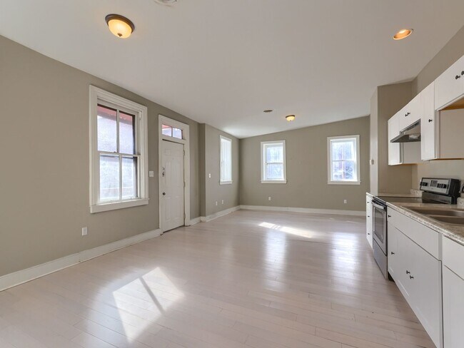 Foto del edificio - 1004 N 3rd St