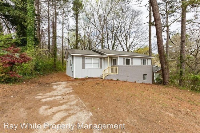 Building Photo - 3 br, 2 bath House - 2437 Old Hapeville Rd SW