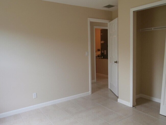 Foto del edificio - 4229 SW Oblique St