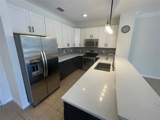 Building Photo - 1793 Grand Rue Dr