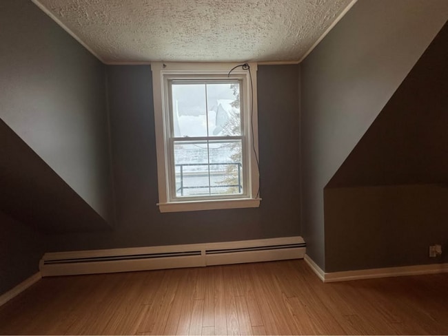 Photo - 73 High St Apartment