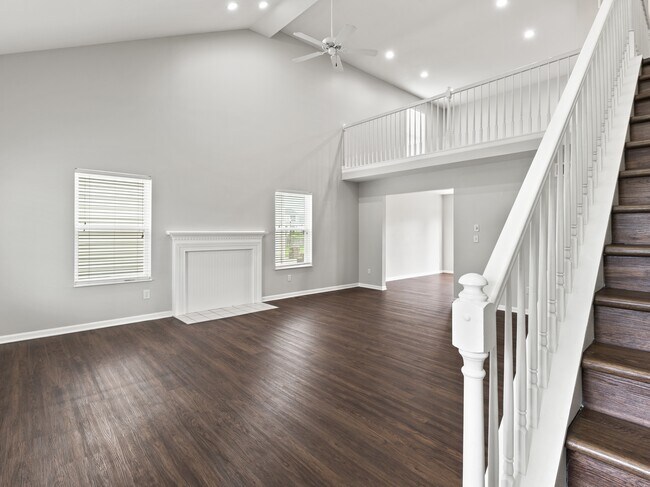 Building Photo - 8022 Crete Ln