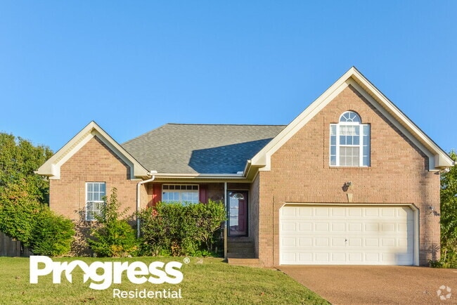 Building Photo - 2813 Meadow Gln