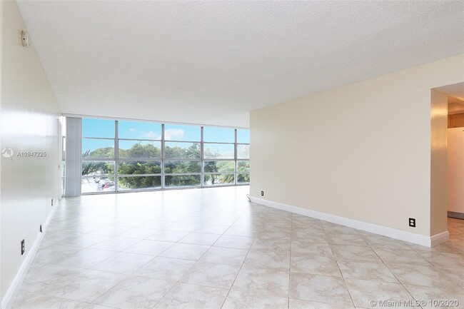 Building Photo - 2101 Atlantic Shores Blvd