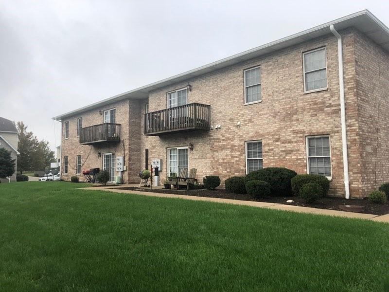 555 N Strack St Unit 104, Cortland, IL 60112 Condo for Rent in