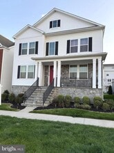Building Photo - 14114 Dunlin St