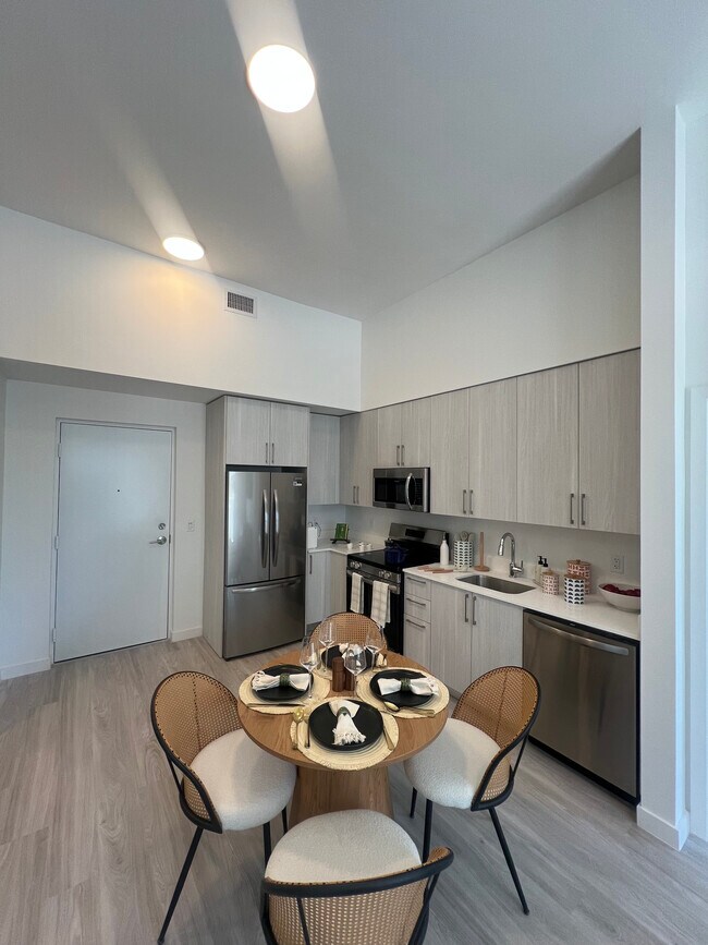 Foto del edificio - 1337 NW 32nd St