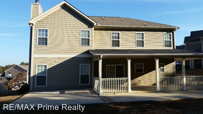 Building Photo - 4 br, 2.5 bath House - 4716 Lakefront Court