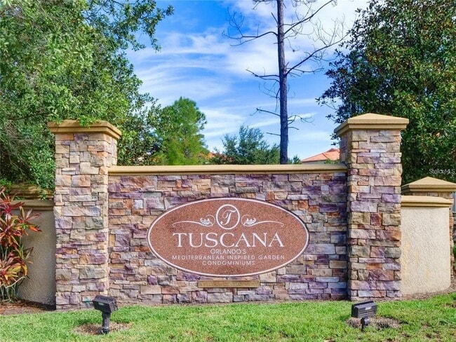 Building Photo - 8010 Tuscany Way