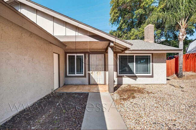 Foto del edificio - Charming 3 Bed/2 Bath Single-Story Home In Desirable Temecula Location!