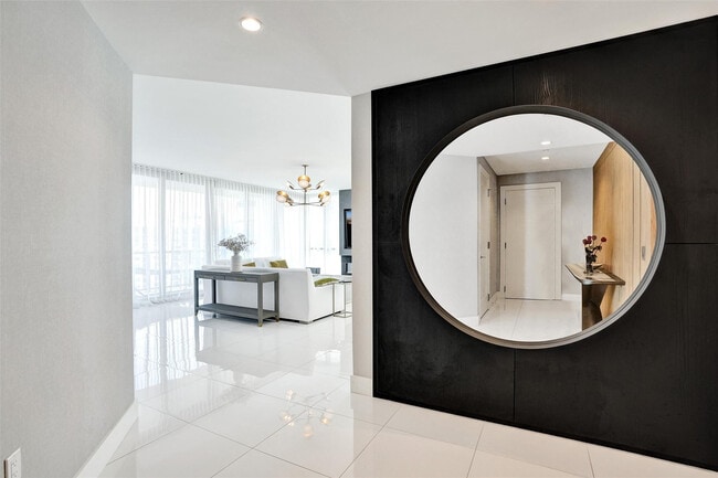 Foto del edificio - 100 E Las Olas Blvd