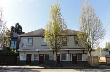 Building Photo - 817 S Cloverdale St