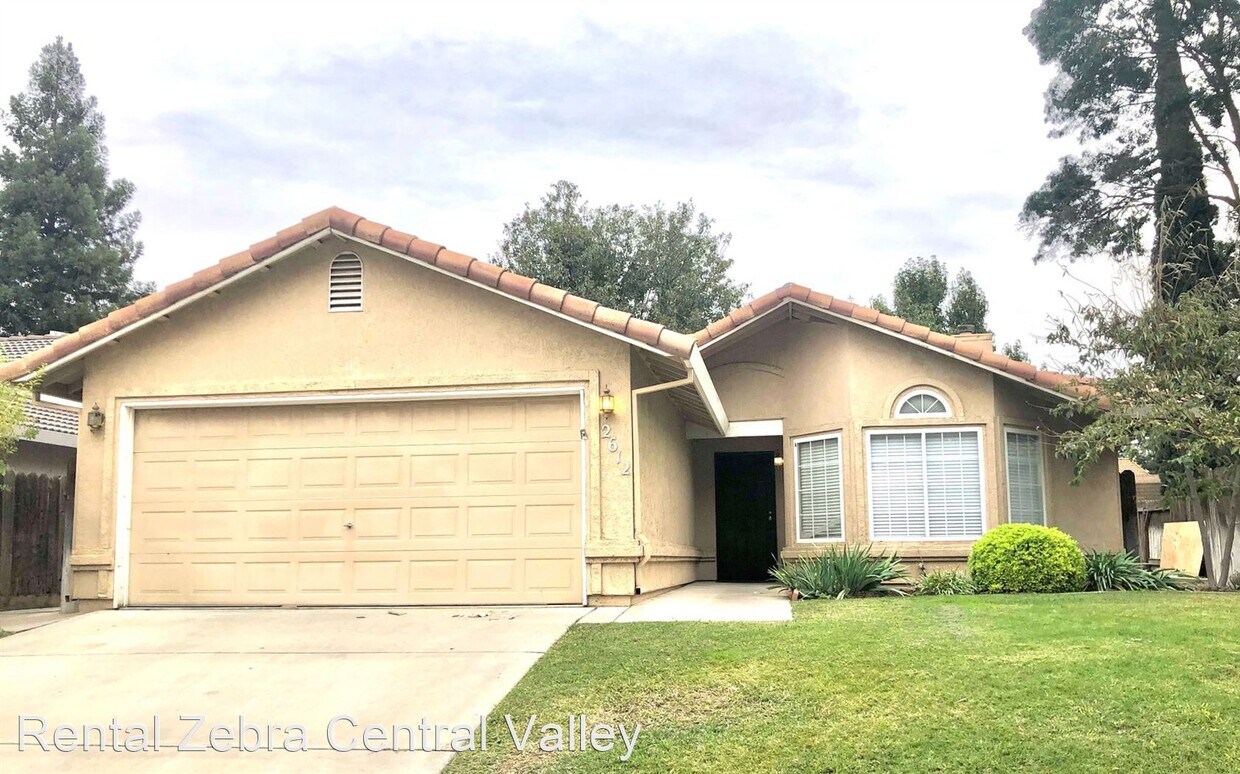 3 br, 2 bath House 2612 Stonybrook House Rental in Merced, CA