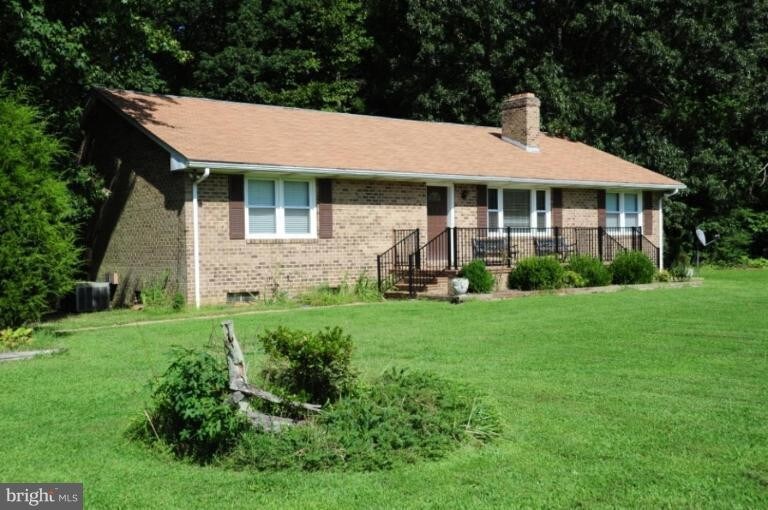 Foto principal - 19146 Poplar Hill Ln