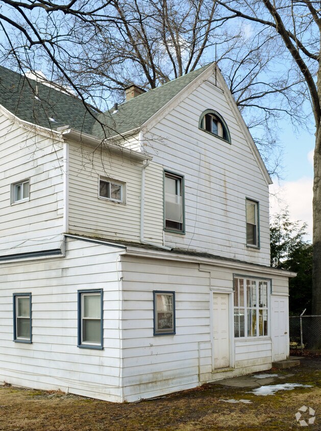 Foto del edificio - 173 Western Ave