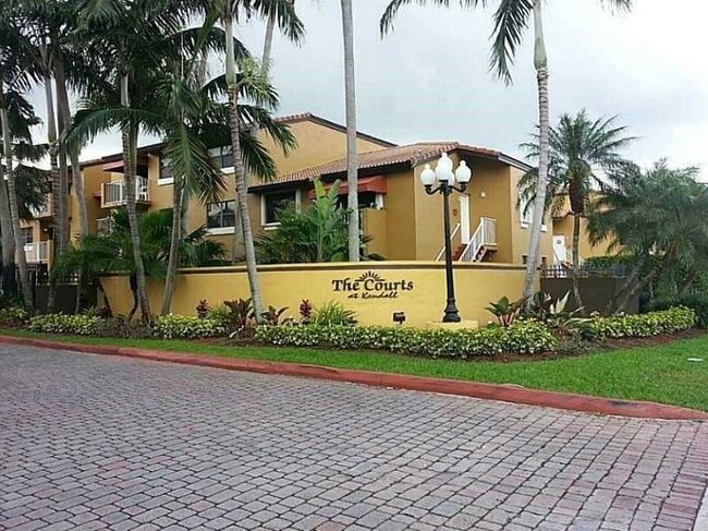 Building Photo - 15550 SW 80th St