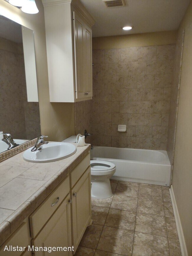 Building Photo - 4 br, 2 bath House - 336 Pebble Creek Drive