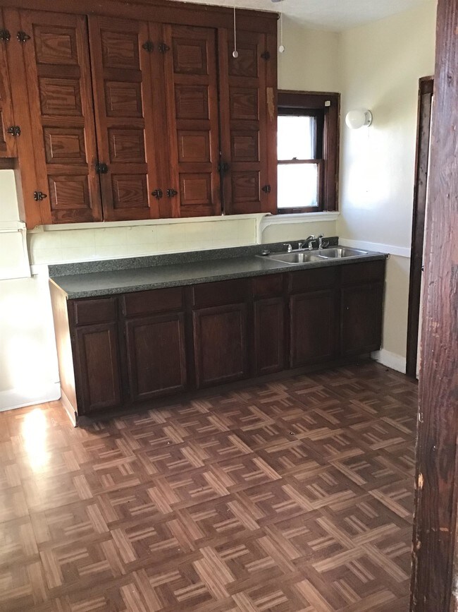 Foto del edificio - 13509 Benwood Ave