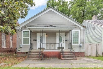 Building Photo - 122 Telfair St