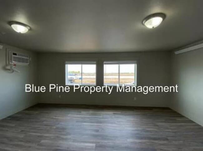 Building Photo - 5850 Freedom Rd