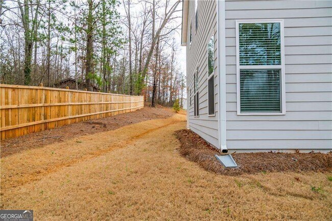 Building Photo - 4700 Blake Lp
