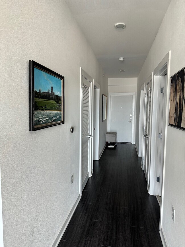 Foto del edificio - 4361 S Congress Ave