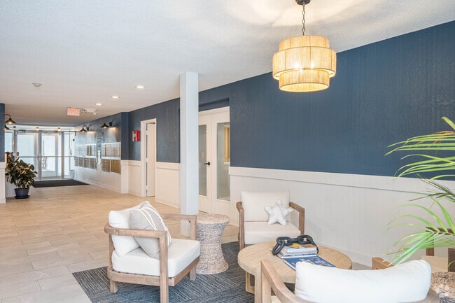 Lobby Photo - Gleason Lake