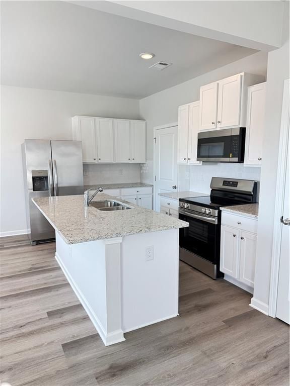 Building Photo - 11071 Suria Dr