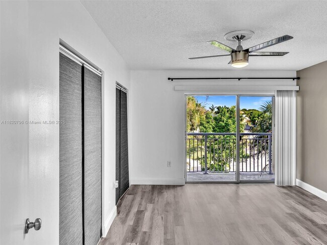 Foto del edificio - 3791 NW 78th Ave