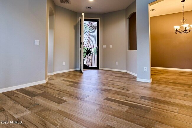 Building Photo - 1884 W Macaw Dr