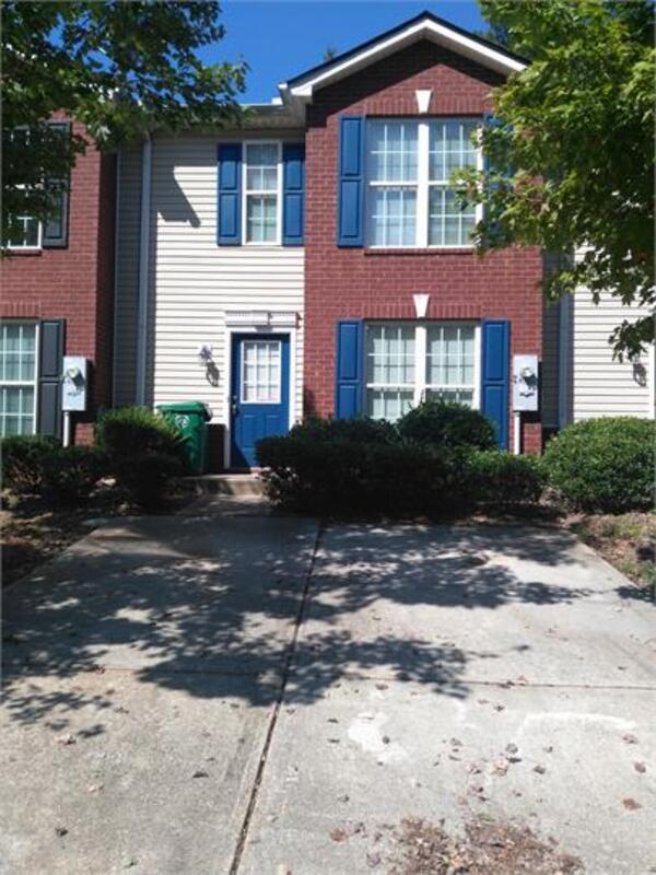 Primary Photo - 2452 Piering Dr