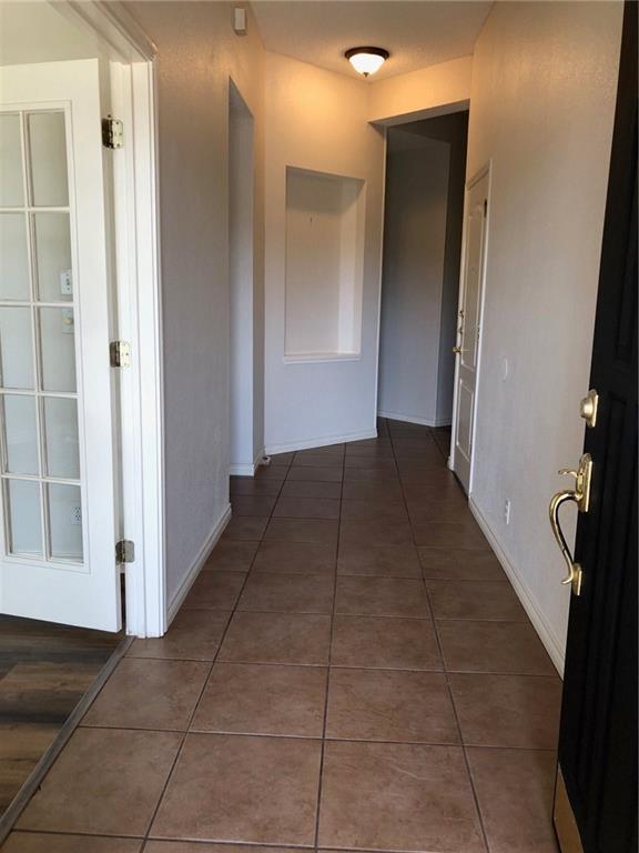 Building Photo - 7600 Amanda Ellis Way