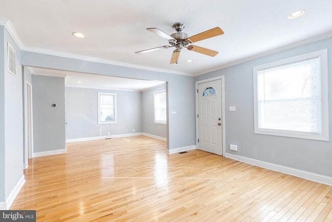 Building Photo - 2103 Southern Ave