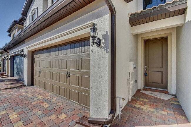 Foto del edificio - 4599 San Fratello Cir