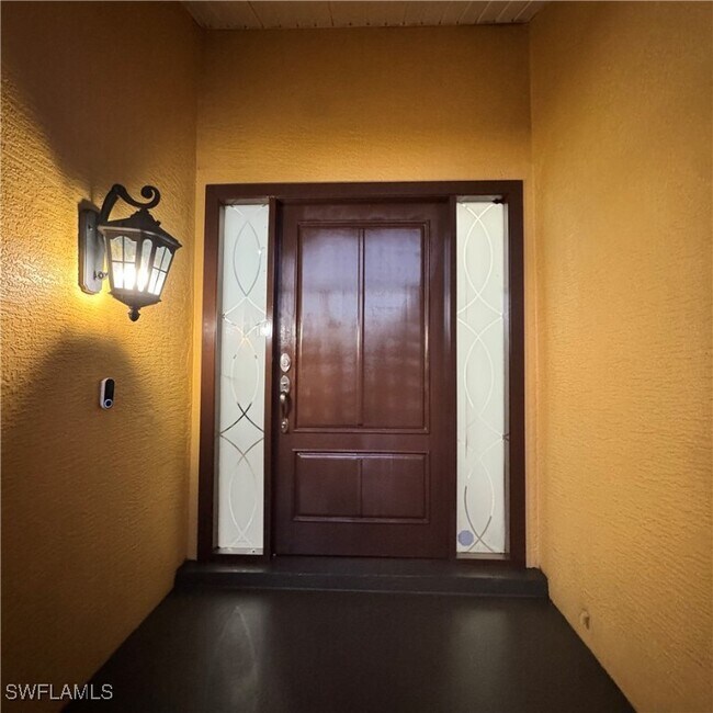 Foto del edificio - 17771 Castle Harbor Dr