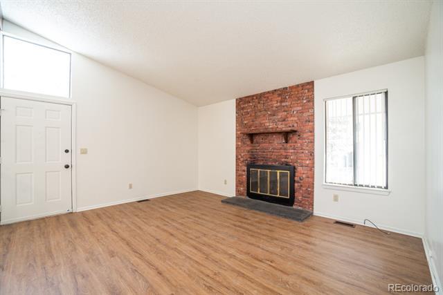 Building Photo - 8943 Yukon St