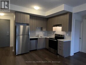 Building Photo - 20 Orchid Pl Dr